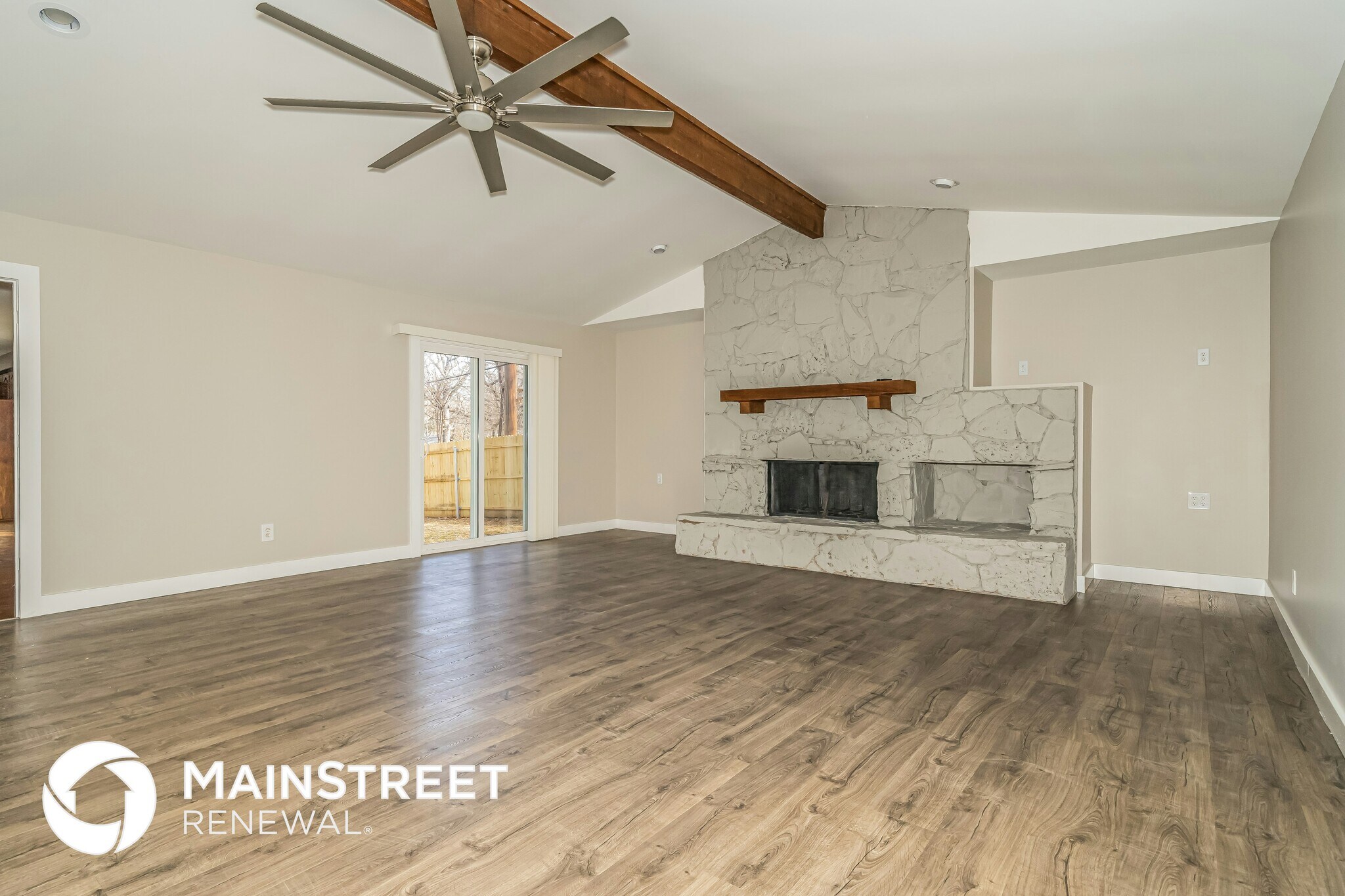 Building Photo - 112 Bluebonnet Dr