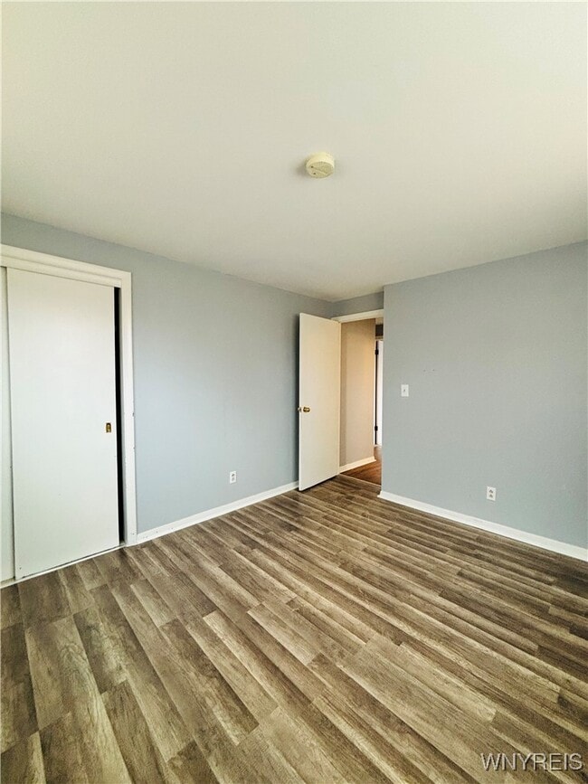 Building Photo - 18 Barone Cir