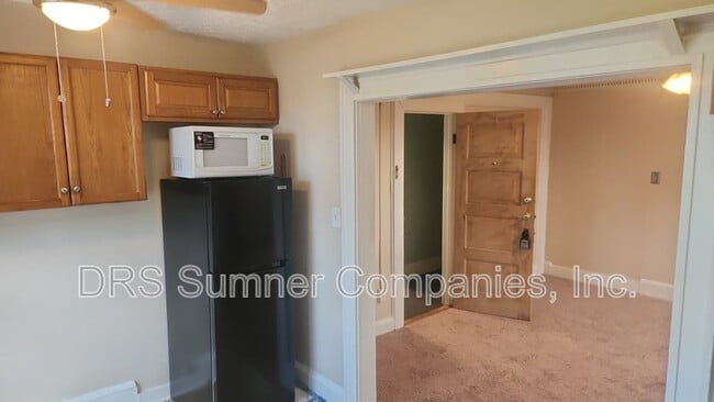 Building Photo - 5440 Frederick Ave