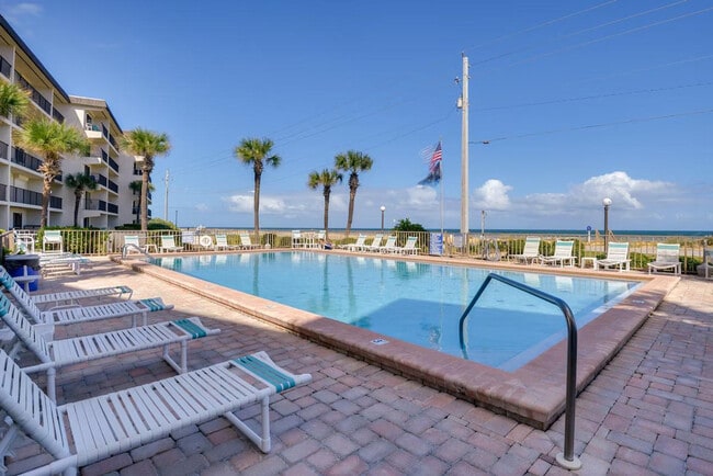 Building Photo - 2700 Ocean Shore Blvd