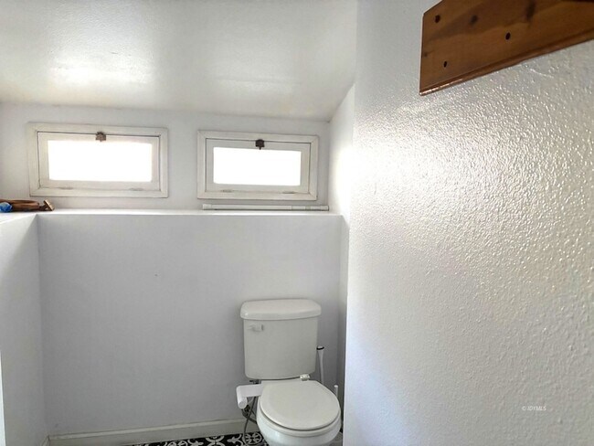 Building Photo - 26455 Delano Dr