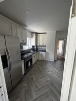 New Kitchen - 83 Cromwell Ave