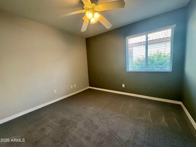 Building Photo - 8667 E Pinchot Ave