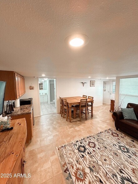 Building Photo - 8700 E University Dr