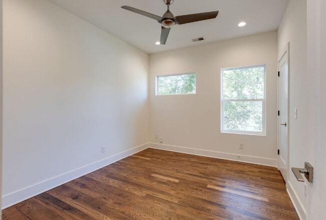 Building Photo - "Charming 4-Bedroom Nashville Oasis with E...