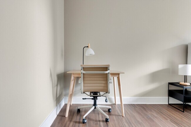 Building Photo - 1515 Richmond Hwy