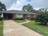 Building Photo - 1805 Stevens Dr NE