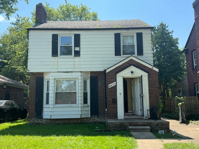 Building Photo - 11600 Whitehill St