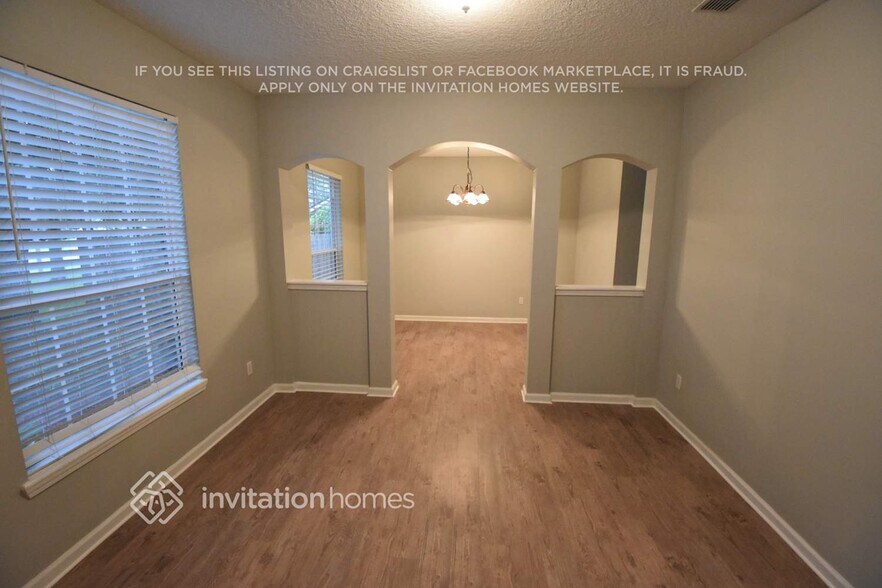 Building Photo - 3095 Lynnhaven Ct