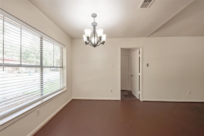 Building Photo - 1 Bellbird Ct