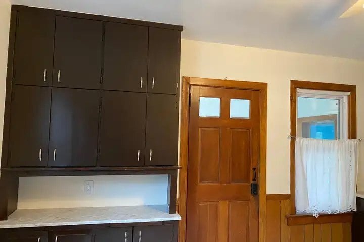 Building Photo - 99 Caya Ave