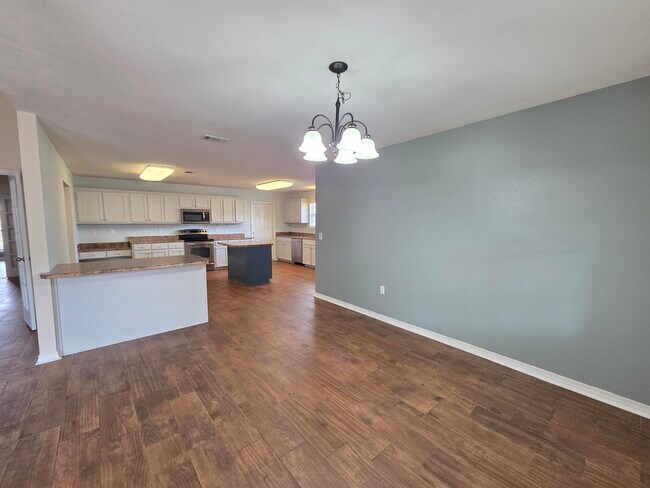Building Photo - 9342 Pouder Ln