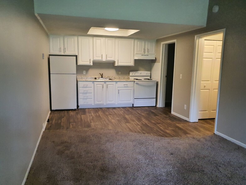 Quail Call Apartments - 2414 N Brierwood Dr Albany GA 31705 | Apartment ...