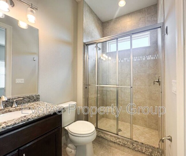 Building Photo - 15 Sandpiper Ln