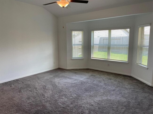 Building Photo - 9034 Beacon Mill Dr