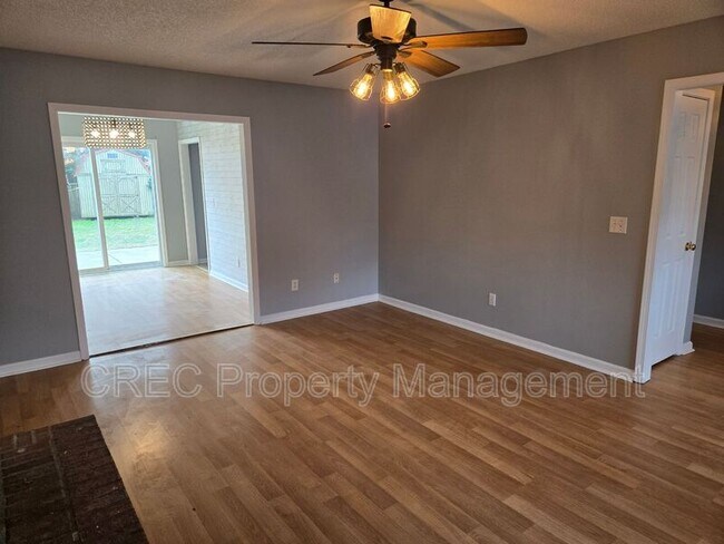 Building Photo - 3019 Woodington Pl