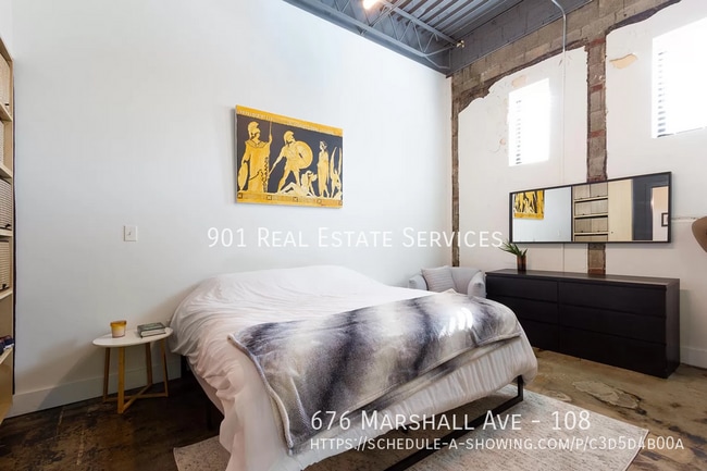 Building Photo - 676 Marshall Ave