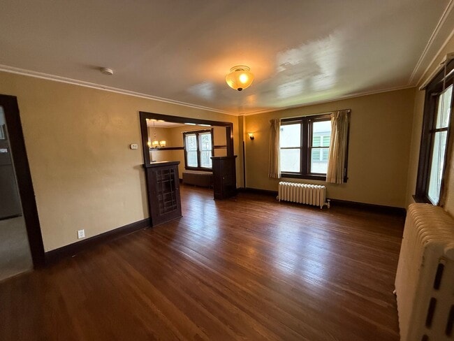 Building Photo - Charming 3 bedroom 1 bath in University/Lexington neighborhood!