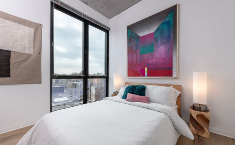 Building Photo - 1627 W Division St