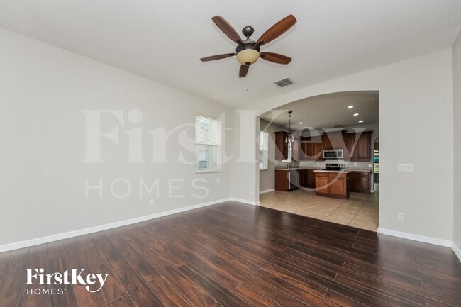 Building Photo - 2615 Eagle Canyon Dr N