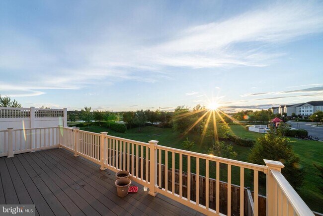 Building Photo - 23697 Sailfish Square