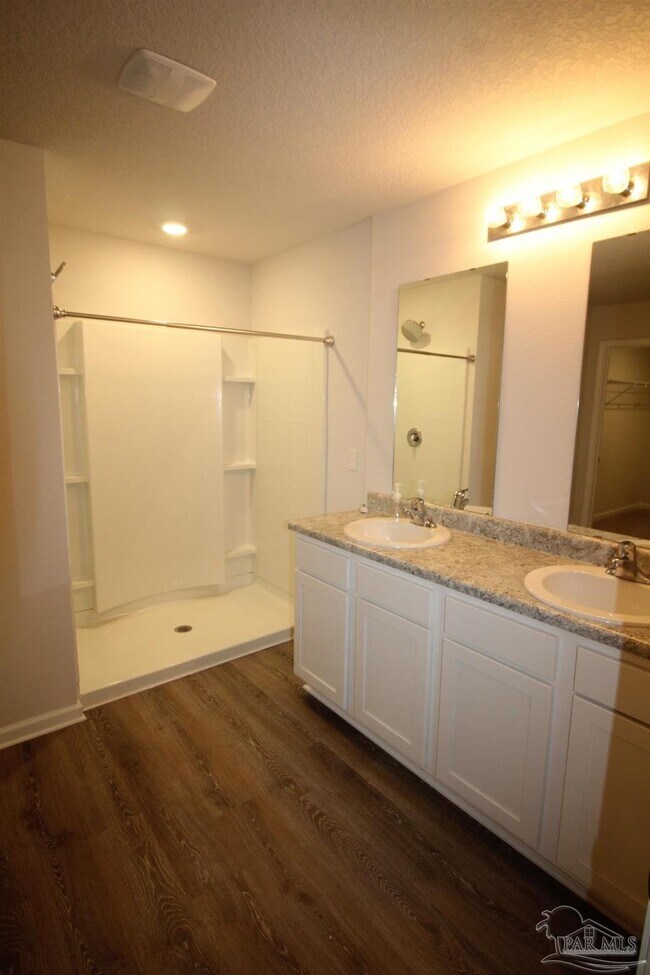 Building Photo - 1021 Lovebird Ct