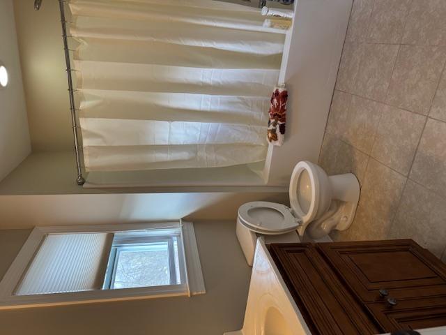 Building Photo - 904 Kentwood Dr