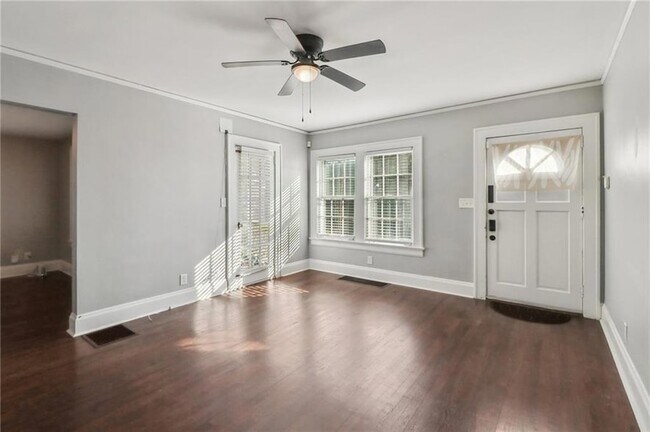 Building Photo - 2649 Jefferson Terrace