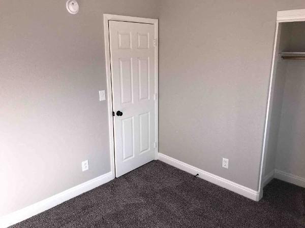 Building Photo - 5620 Royal Castle Ln