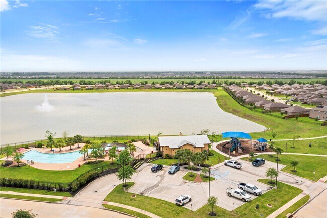 Building Photo - 9427 Gold Mountain Dr