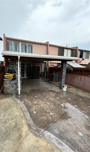 Building Photo - 6350 SW 139th Ct