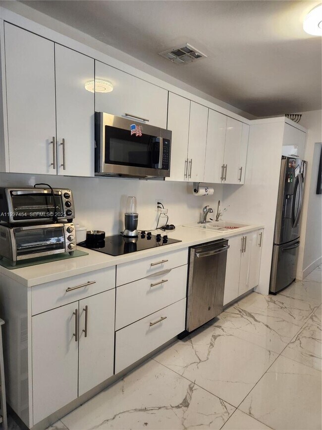 Building Photo - 1645 SW 83rd Ct.