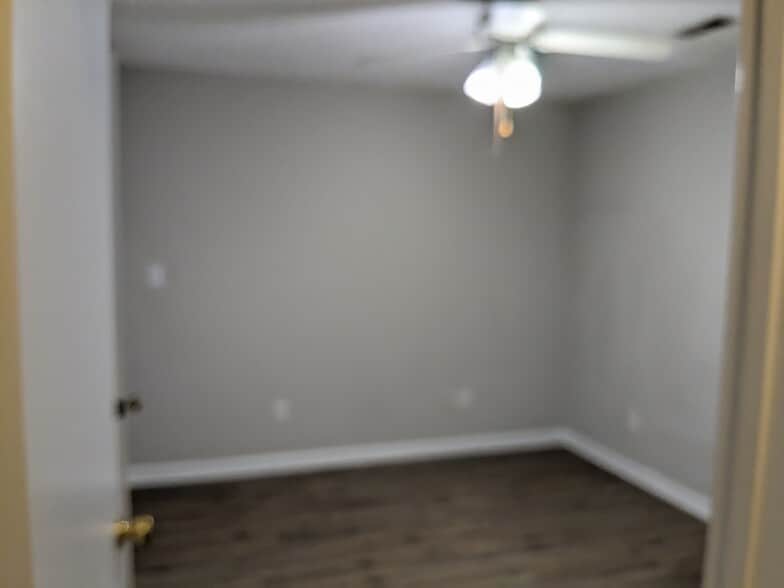 Building Photo - 1241 University Ct