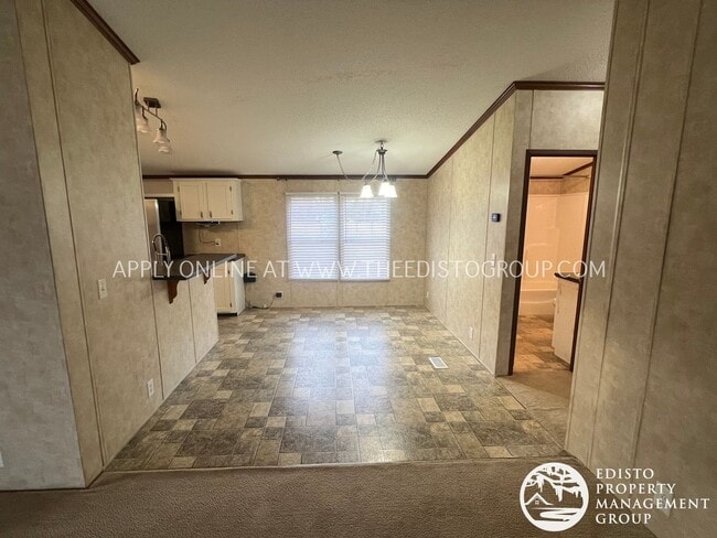 Building Photo - Charming 3-Bed, 2-Bath Country Home on 1.2 Acres – Near Bamberg & Orangeburg