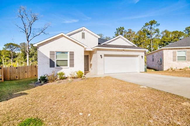 Building Photo - Spacious 4 bed cul-de-sac home in Bellview