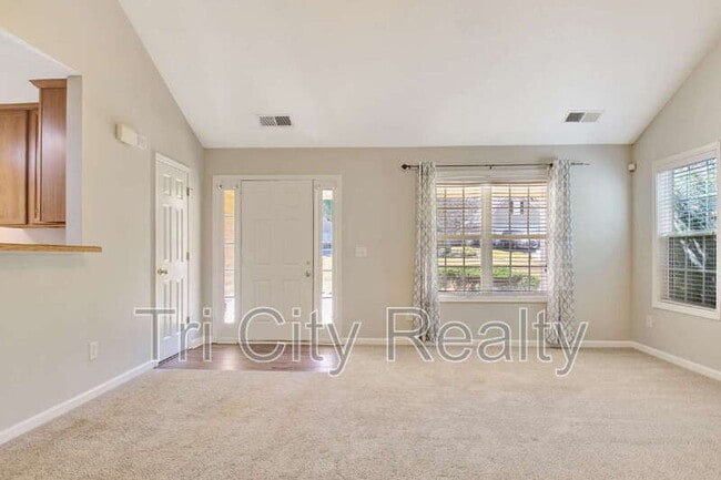 Building Photo - 289 Baldwin Ct