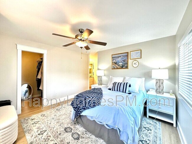 Building Photo - 278 Alexandra Dr