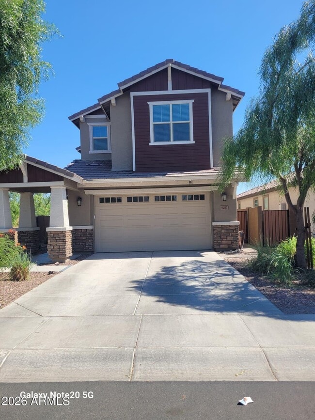 Building Photo - 9207 W Sells Dr