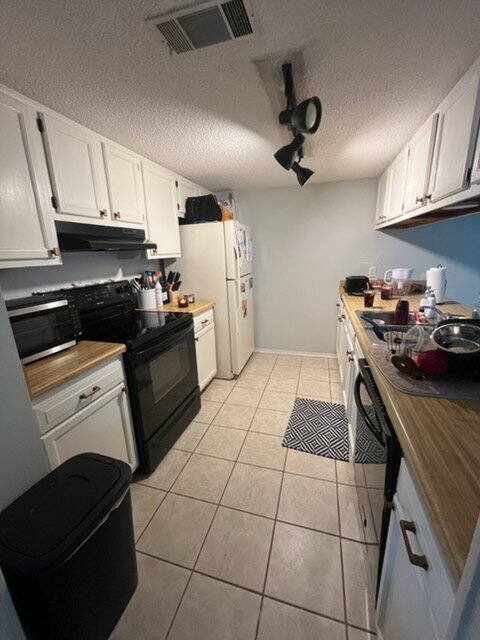 Building Photo - 4609 Lennox Pl