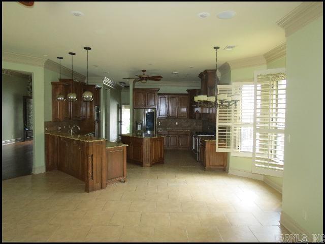 Building Photo - 21 Commentry Dr