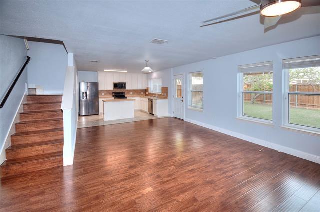 Building Photo - 3913 Plymouth Dr