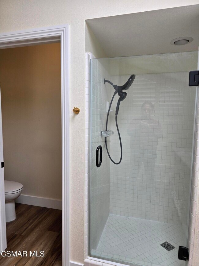 Building Photo - 3017 Klamath Ave