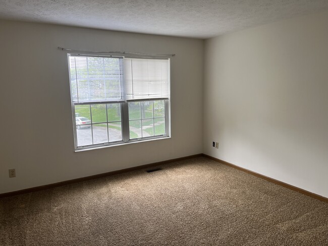 Building Photo - 3054 Colony Ln