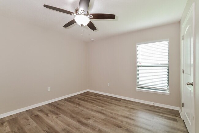 Building Photo - 2443 Bracknell Forest Trail