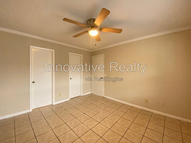 Building Photo - 5117 Curry Ford Rd