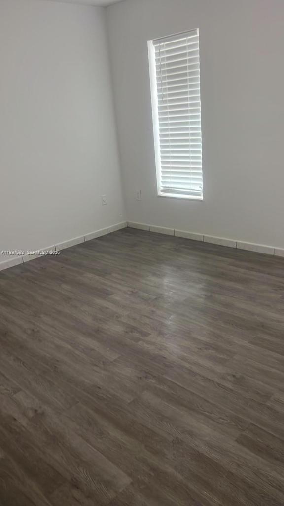 Building Photo - 3347 SW 23rd St