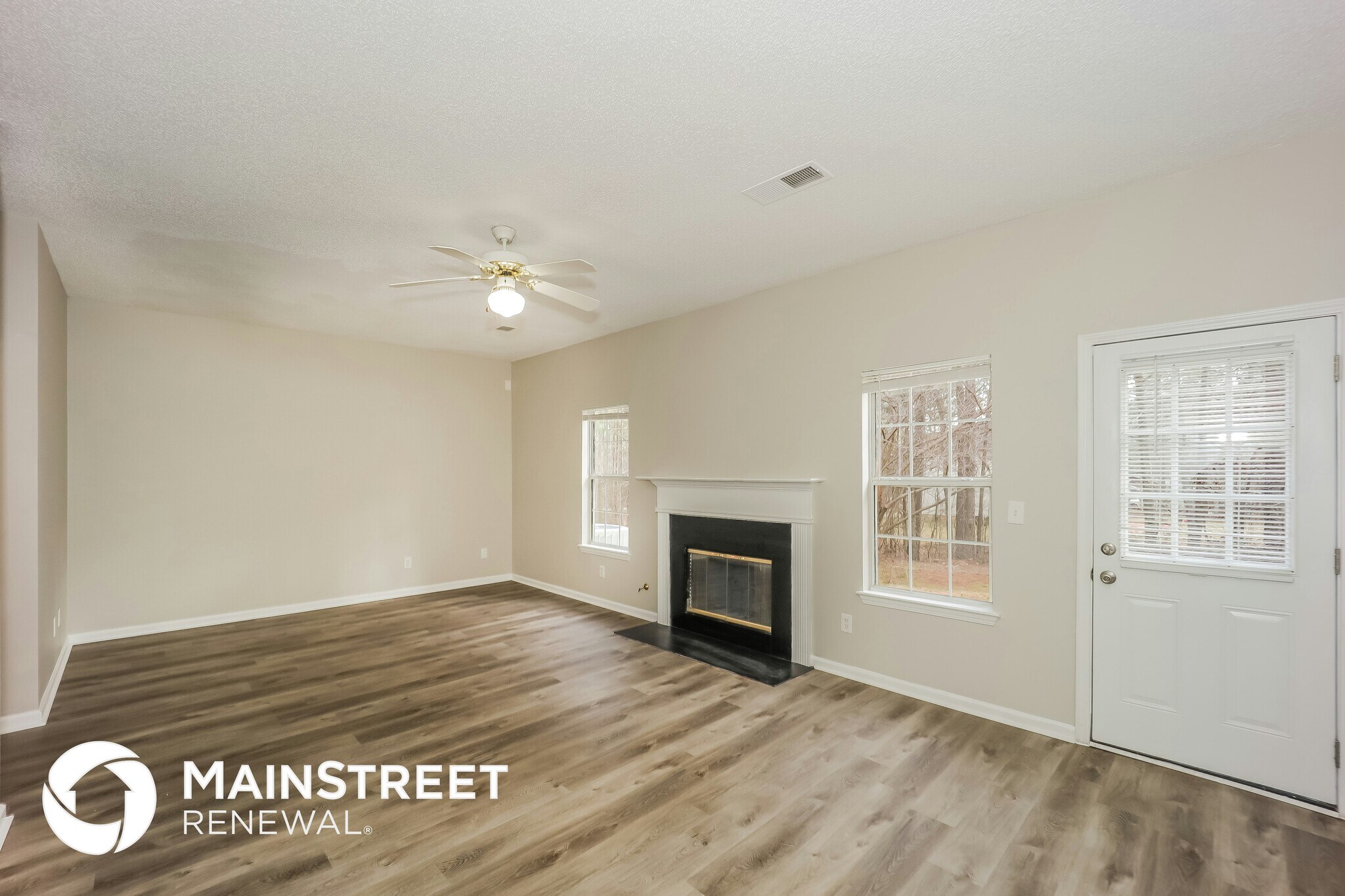 Building Photo - 7030 Mahogany Dr