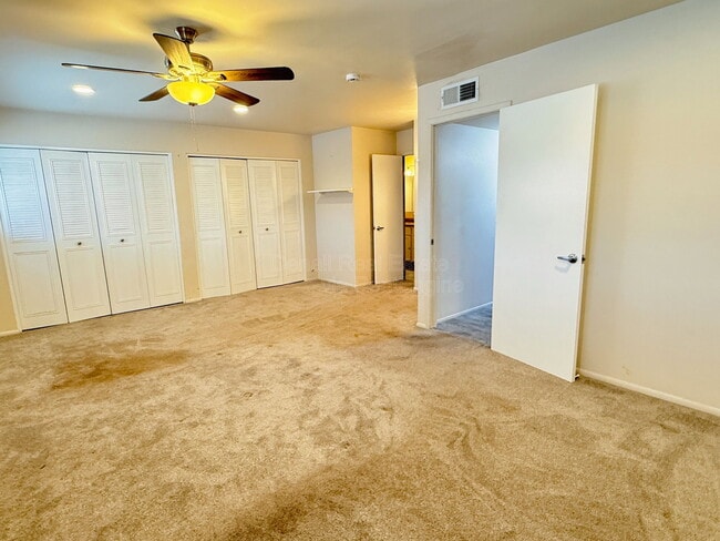 Building Photo - 6742 N 43rd Ave