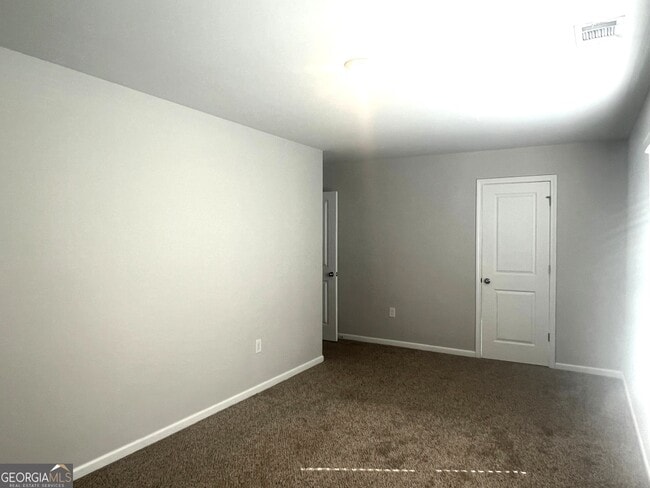 Building Photo - 431 Camella Cir