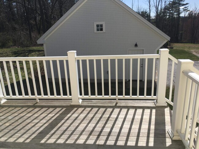 Building Photo - 26 N Main St